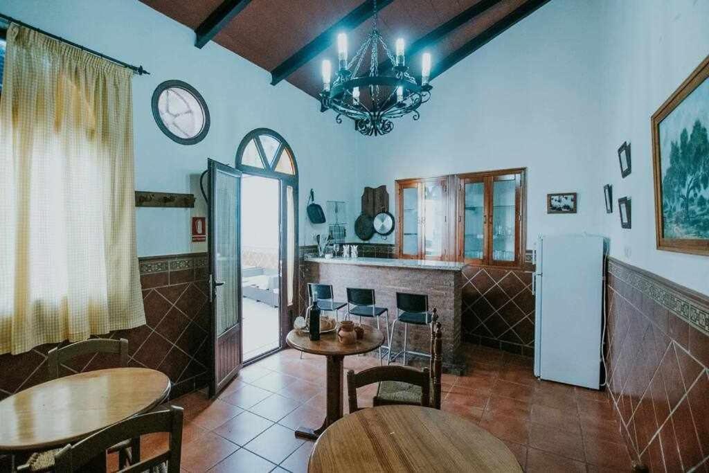 Casa Rural Con Jacuzzi, Sauna, Barbacoa Y Barra Cabeza la Vaca Kültér fotó